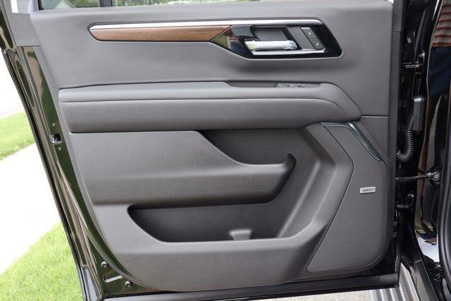 new 2025 Chevrolet Suburban car, priced at $95,855