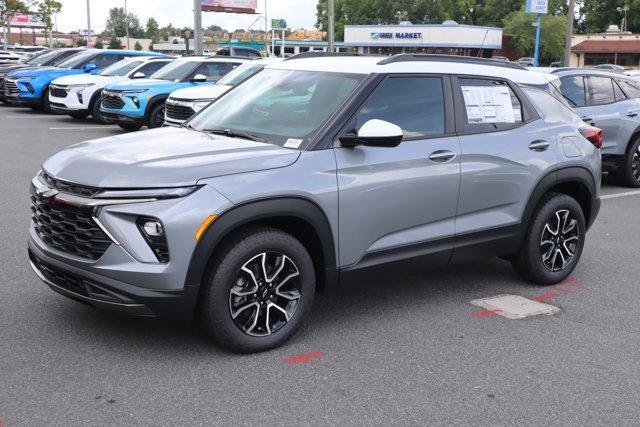 new 2025 Chevrolet TrailBlazer car, priced at $28,835