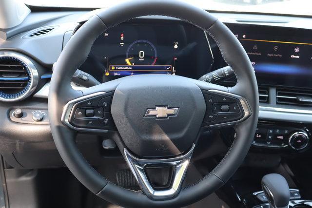 new 2025 Chevrolet Trax car, priced at $24,235