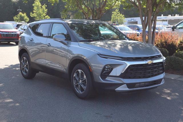new 2025 Chevrolet Blazer car, priced at $35,404