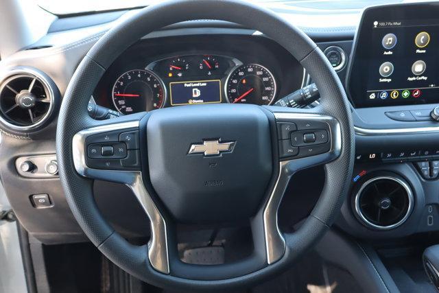 new 2025 Chevrolet Blazer car, priced at $35,404