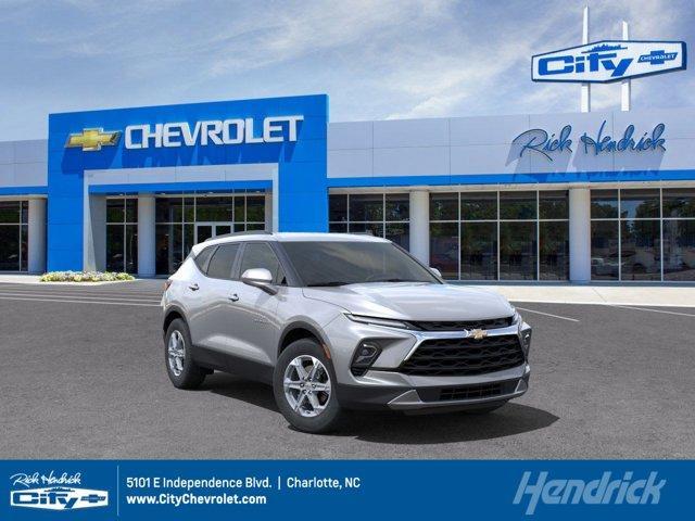 new 2025 Chevrolet Blazer car, priced at $38,320