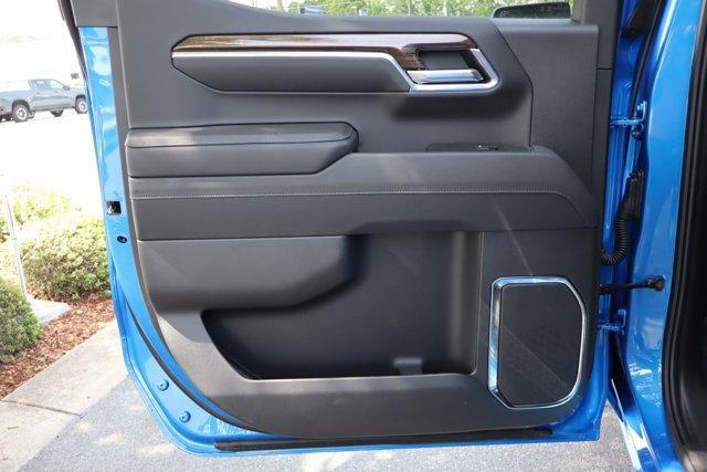 new 2025 Chevrolet Silverado 1500 car, priced at $53,686