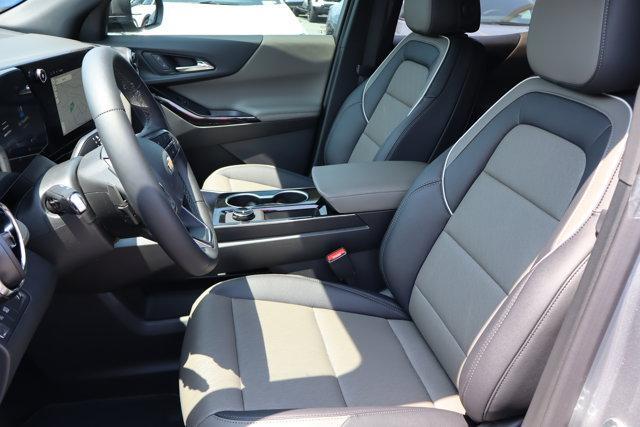 new 2026 Chevrolet Equinox car, priced at $31,490
