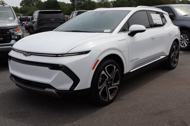 new 2025 Chevrolet Equinox EV car, priced at $36,590