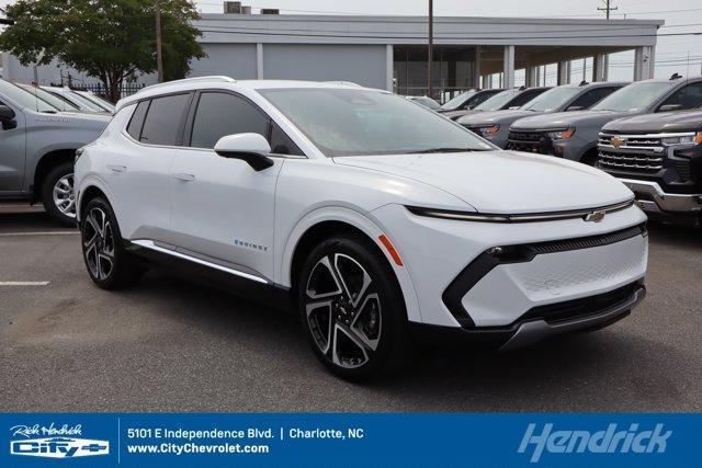 new 2025 Chevrolet Equinox EV car, priced at $36,590