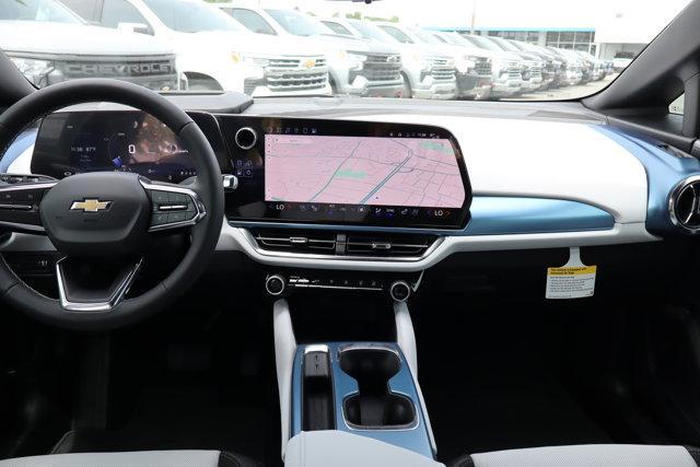 new 2025 Chevrolet Equinox EV car, priced at $36,590
