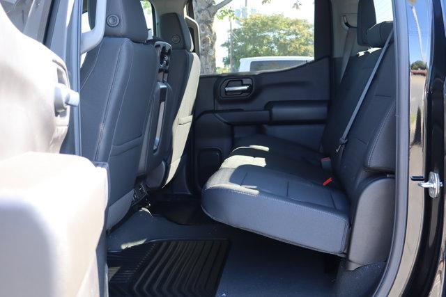 new 2025 Chevrolet Silverado 1500 car, priced at $39,610