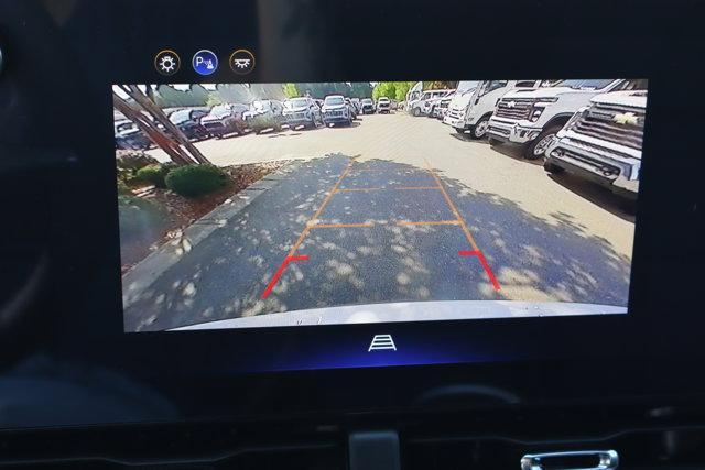 new 2026 Chevrolet Equinox car, priced at $28,495