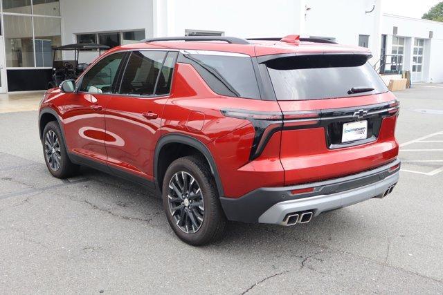 used 2025 Chevrolet Traverse car, priced at $42,865