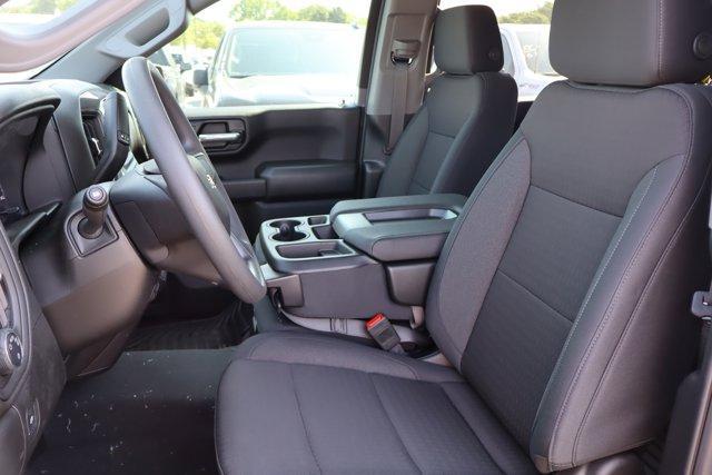new 2025 Chevrolet Silverado 1500 car, priced at $39,304
