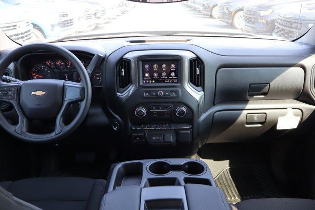 new 2025 Chevrolet Silverado 1500 car, priced at $39,304