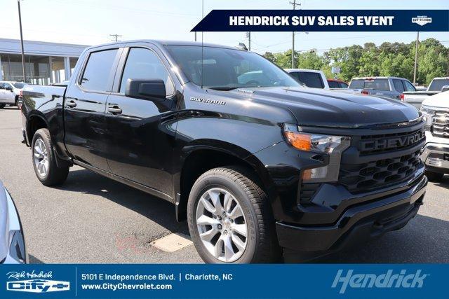 new 2025 Chevrolet Silverado 1500 car, priced at $39,304