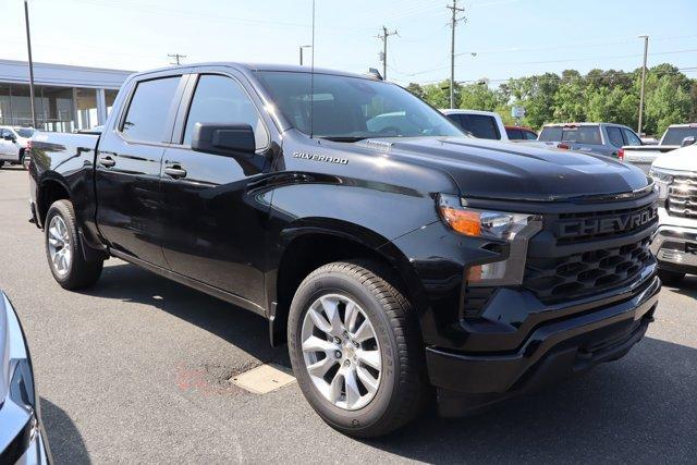new 2025 Chevrolet Silverado 1500 car, priced at $39,304