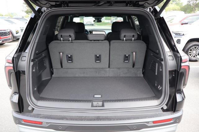new 2025 Chevrolet Traverse car, priced at $41,352
