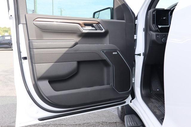new 2026 Chevrolet Silverado 1500 car, priced at $52,220