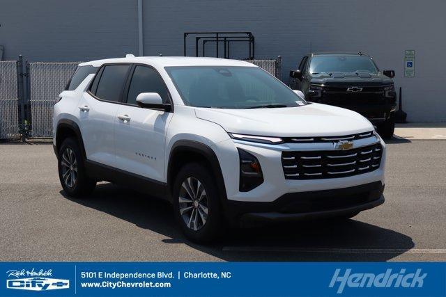 new 2026 Chevrolet Equinox car, priced at $32,990