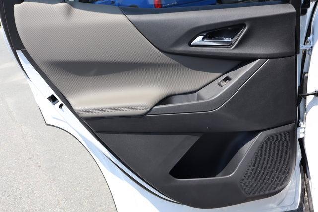 new 2026 Chevrolet Equinox car, priced at $31,490