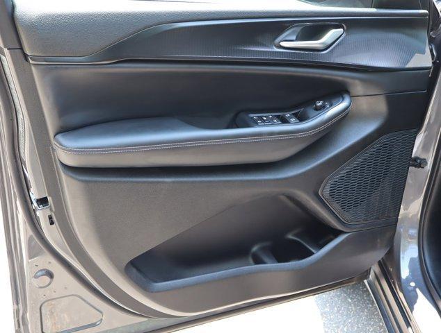 used 2023 Jeep Grand Cherokee car, priced at $32,892