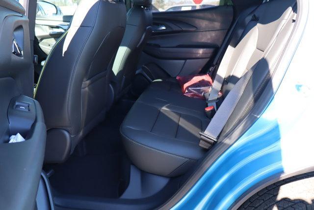 new 2025 Chevrolet TrailBlazer car, priced at $30,825