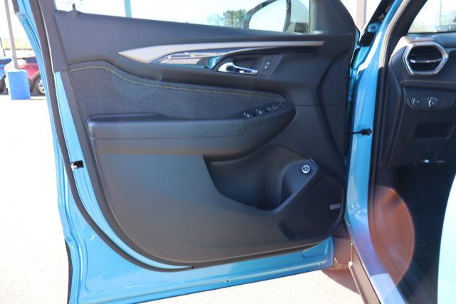new 2025 Chevrolet TrailBlazer car, priced at $30,825