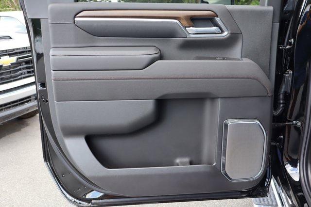 new 2025 Chevrolet Silverado 3500 car, priced at $86,075