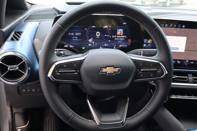 new 2025 Chevrolet Equinox EV car, priced at $39,690