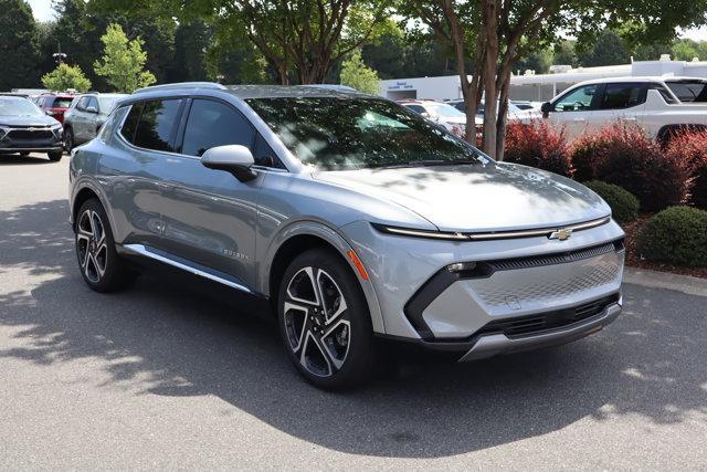 new 2025 Chevrolet Equinox EV car, priced at $39,690