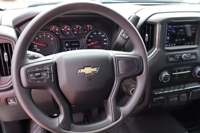 new 2025 Chevrolet Silverado 1500 car, priced at $39,304