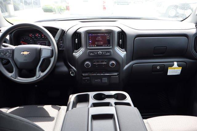 new 2025 Chevrolet Silverado 1500 car, priced at $39,304