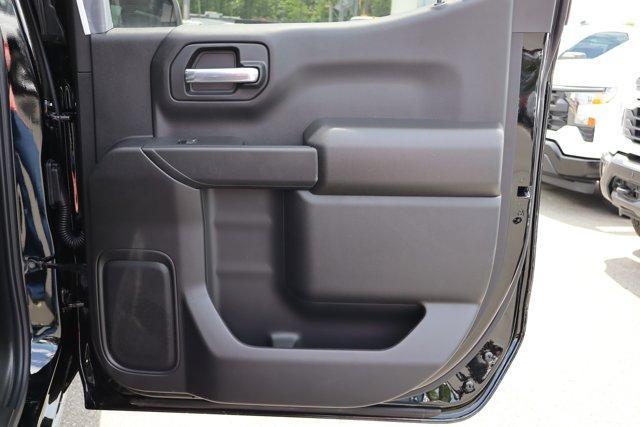 new 2025 Chevrolet Silverado 1500 car, priced at $39,304