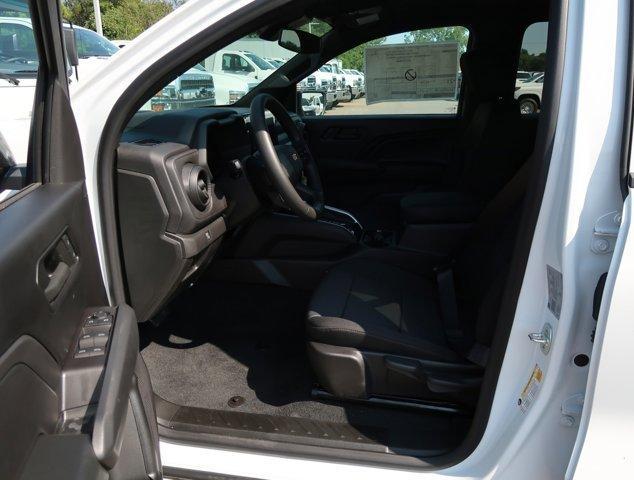 new 2024 Chevrolet Colorado car, priced at $30,132