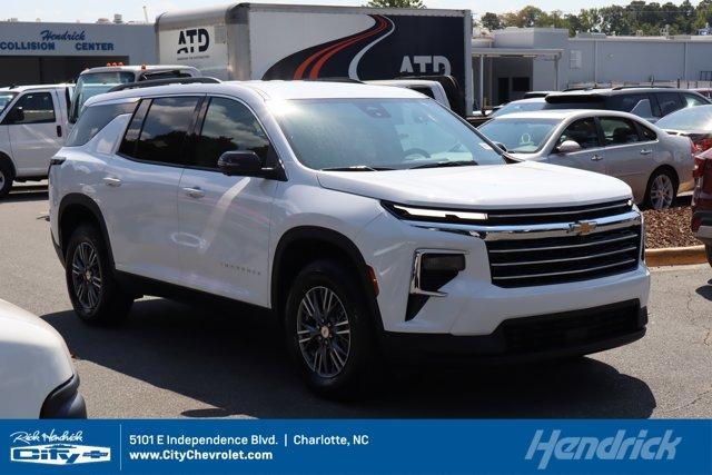 new 2026 Chevrolet Traverse car, priced at $42,603