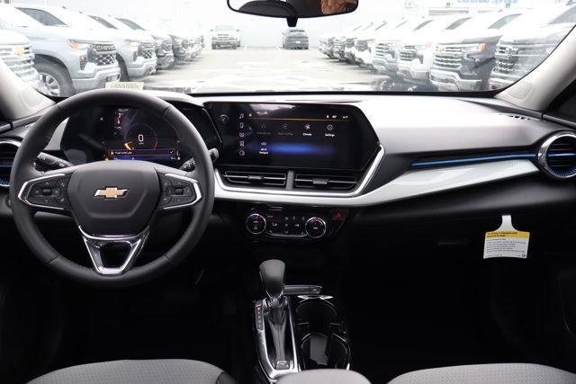 new 2025 Chevrolet Trax car, priced at $24,235