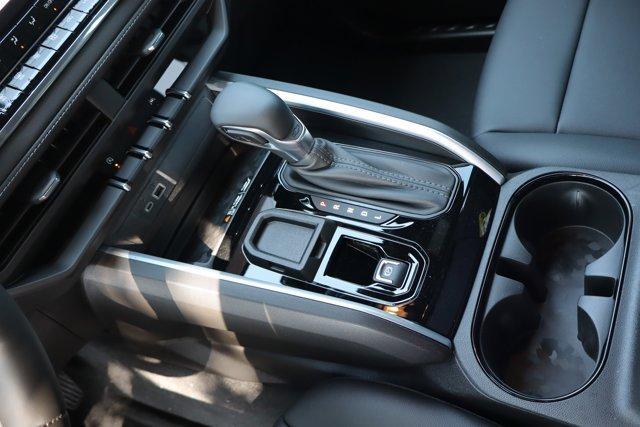 new 2025 Chevrolet Colorado car, priced at $39,160