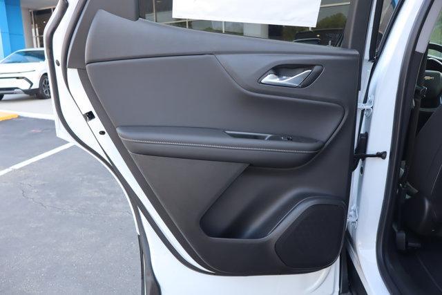 new 2025 Chevrolet Blazer car, priced at $35,404
