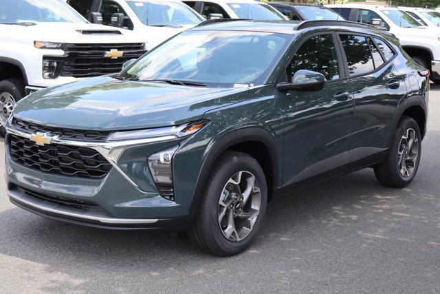 new 2025 Chevrolet Trax car, priced at $24,235
