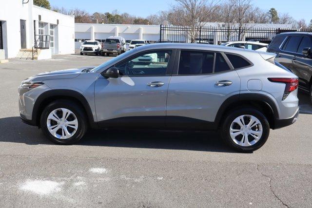 used 2024 Chevrolet Trax car, priced at $23,253