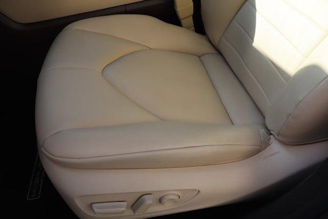 used 2021 Toyota Highlander car, priced at $33,449