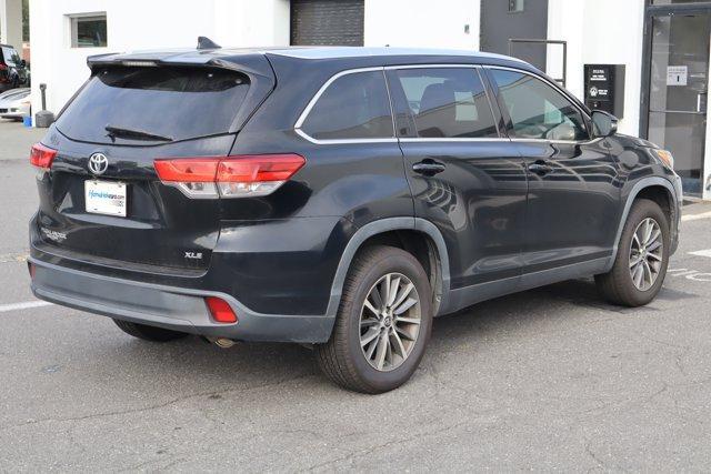 used 2019 Toyota Highlander car, priced at $27,426