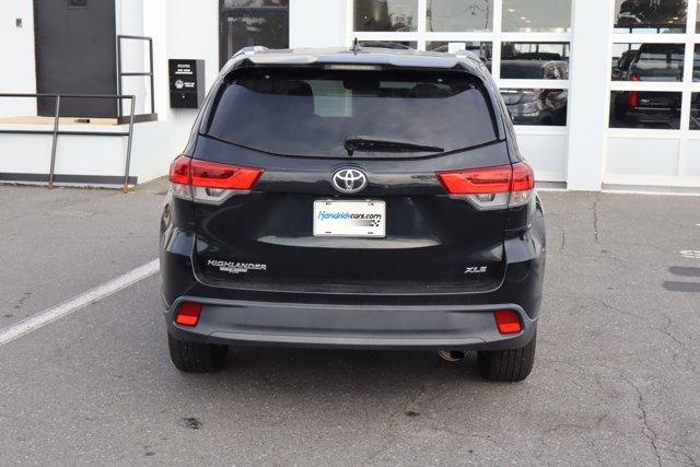 used 2019 Toyota Highlander car, priced at $27,426