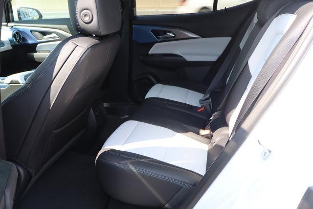 new 2025 Chevrolet Equinox EV car, priced at $39,690