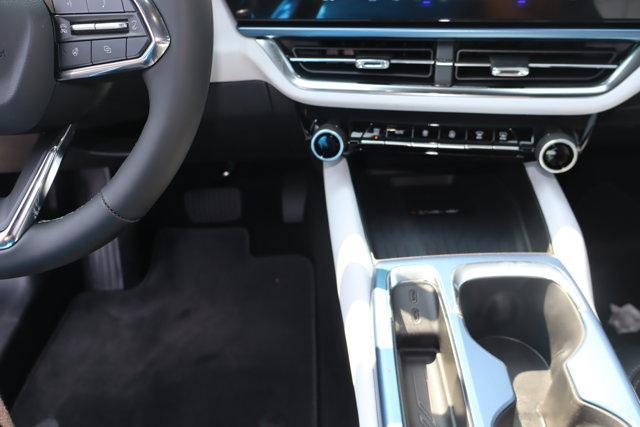 new 2025 Chevrolet Equinox EV car, priced at $39,690