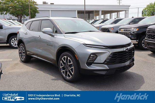 new 2025 Chevrolet Blazer car, priced at $43,218