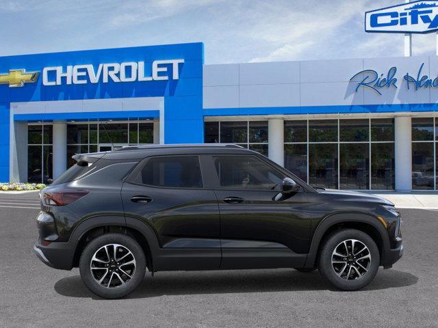 new 2025 Chevrolet TrailBlazer car, priced at $29,215