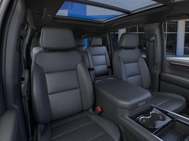 new 2025 Chevrolet Suburban car, priced at $72,080