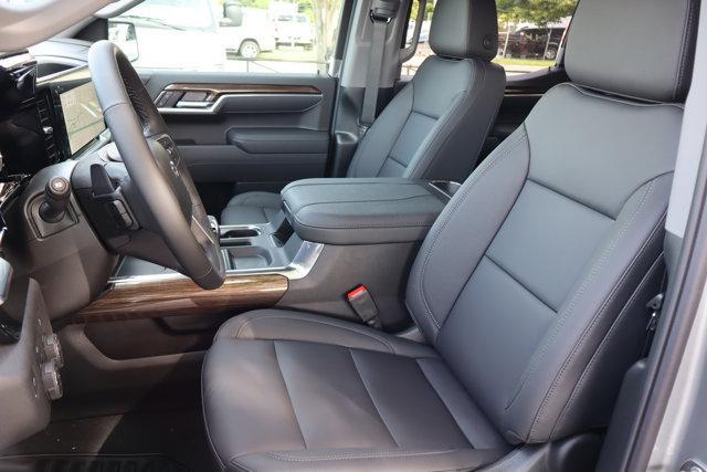 new 2025 Chevrolet Silverado 1500 car, priced at $51,576