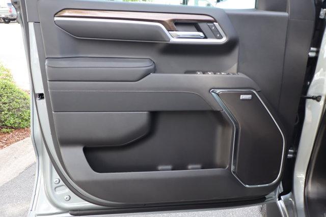 new 2025 Chevrolet Silverado 1500 car, priced at $51,576