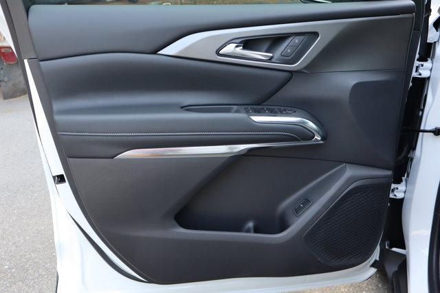 new 2025 Chevrolet Traverse car, priced at $41,352
