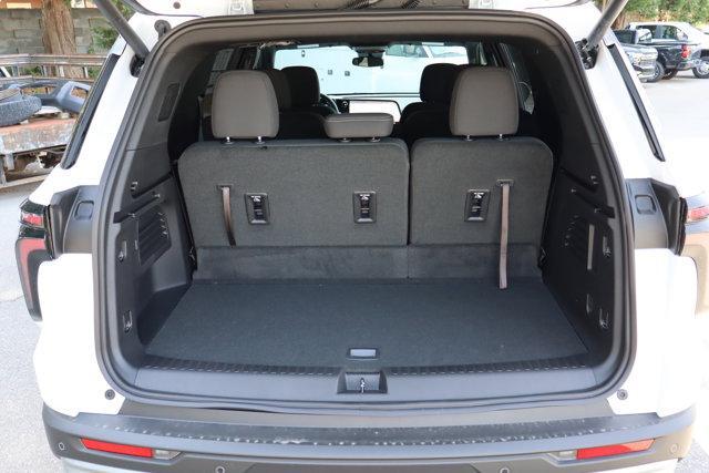 new 2025 Chevrolet Traverse car, priced at $41,352